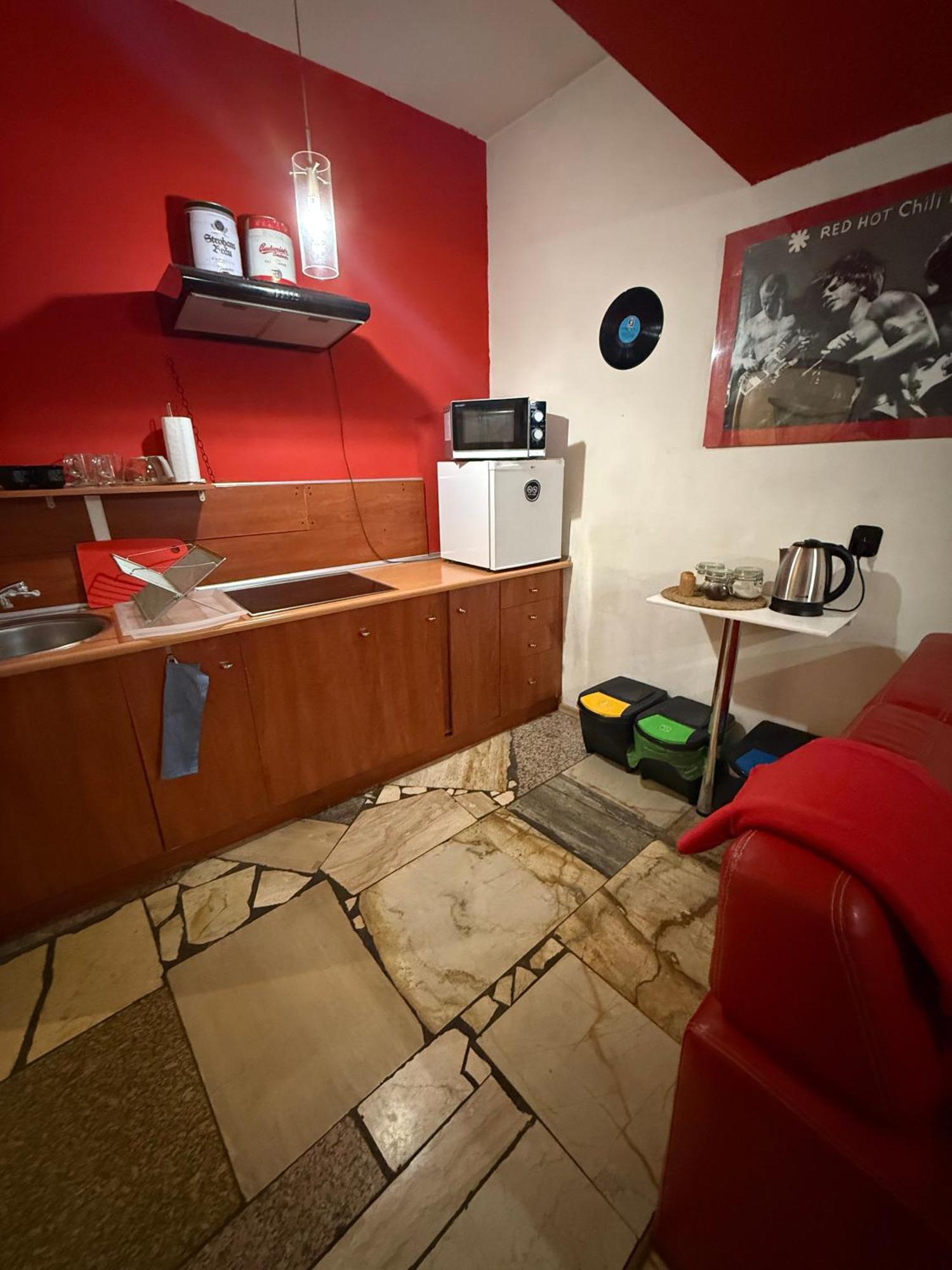 Studio Red And White Apartamento Łódź Exterior foto